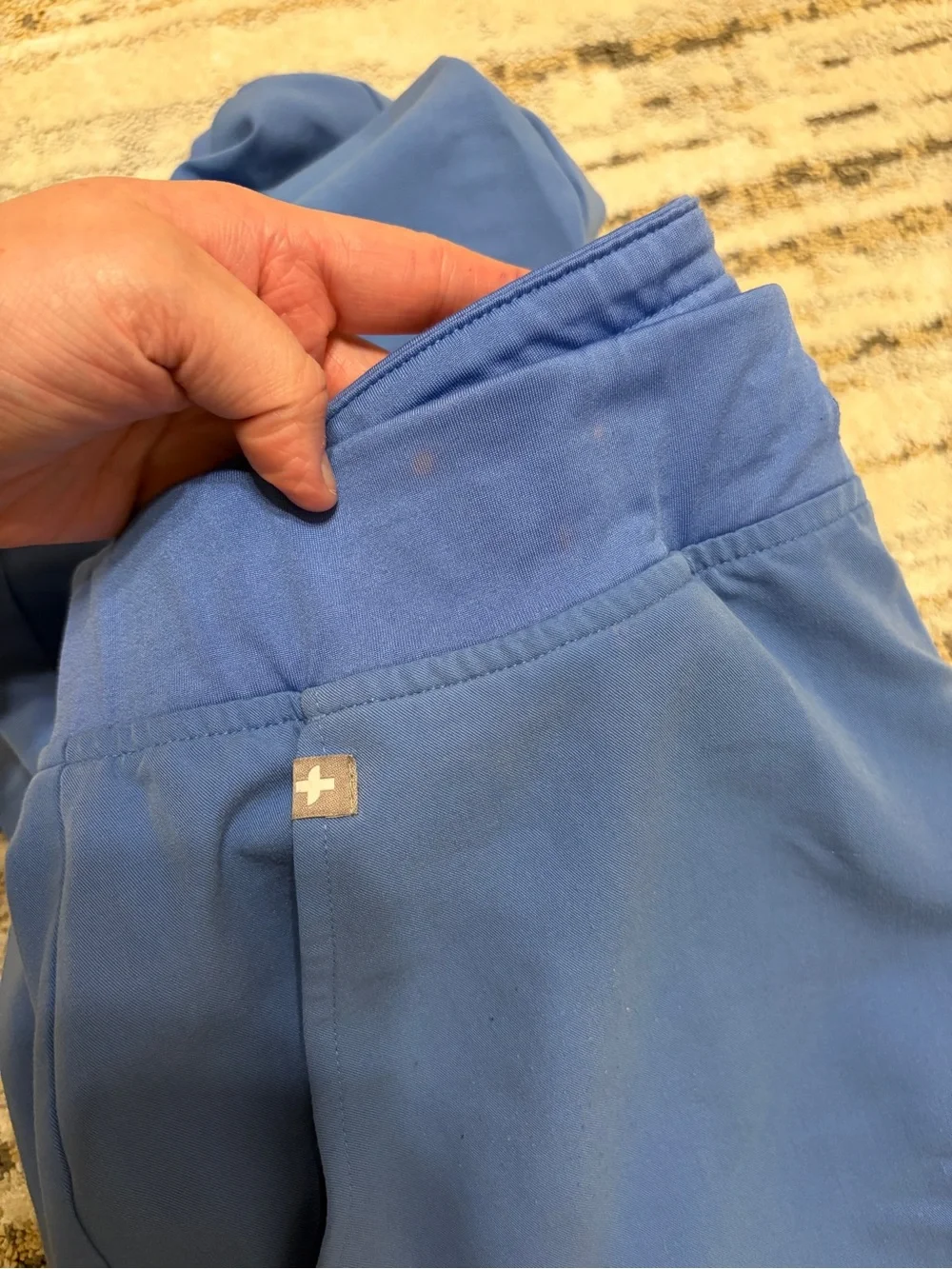Figs Ceil Blue jogger Scrub Set - size XL
